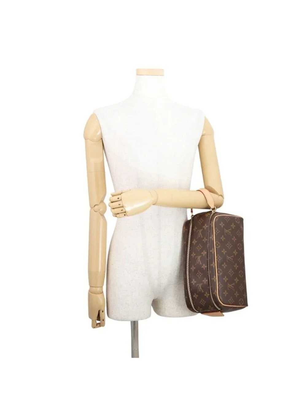 Louis Vuitton Clutch Monogram Dopp Kit Pouch Handbag Second